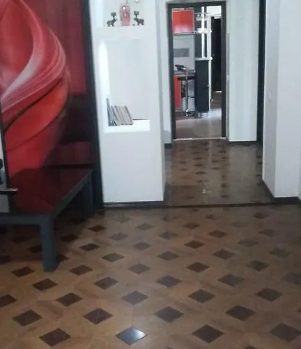 Appartement біля оперного і форуму в центрі *